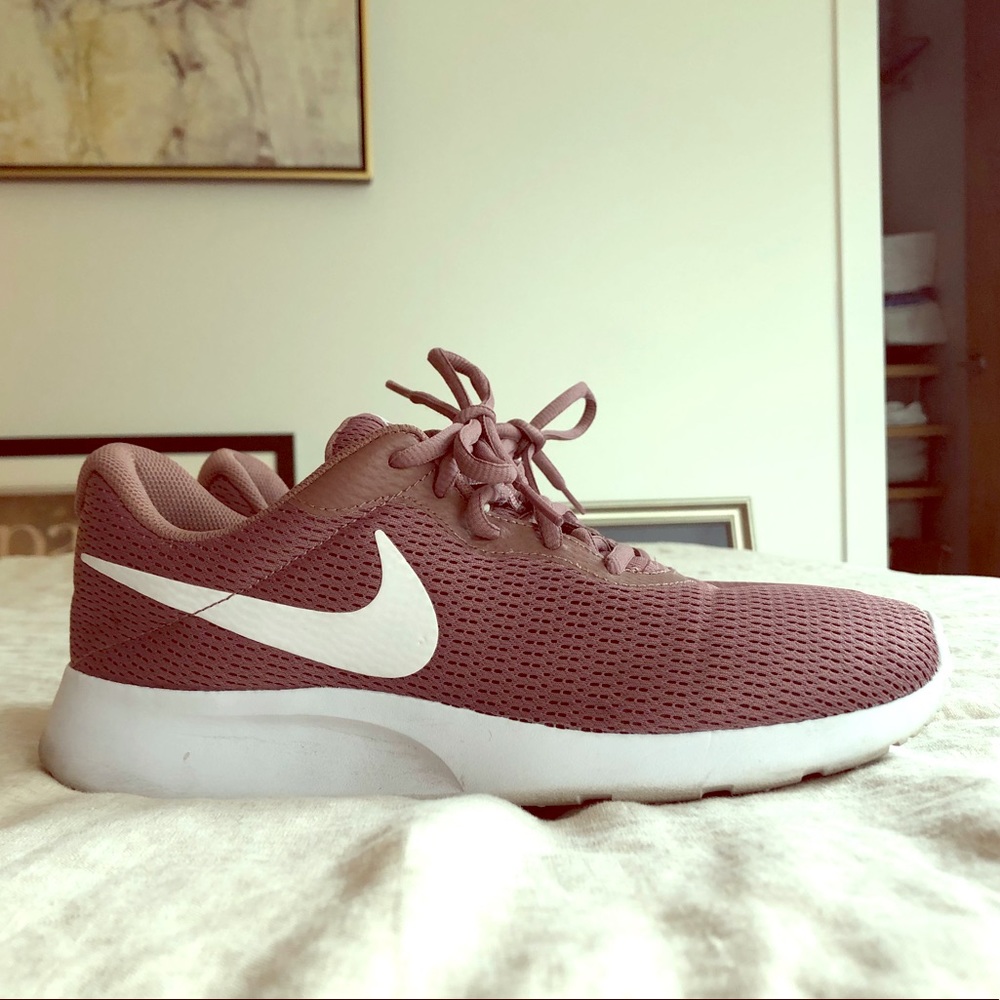 Nike shoes - size 10